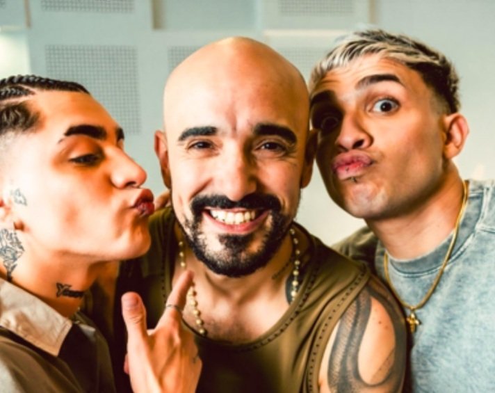 Roze presentó “Esperando por ti”, su nuevo lanzamiento en colaboración con Abel Pintos.