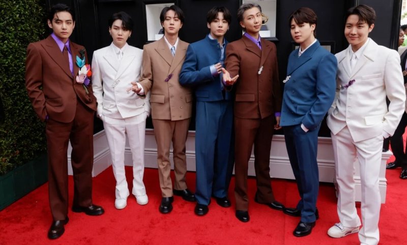 BTS regresa con un álbum “profundamente reflexivo”